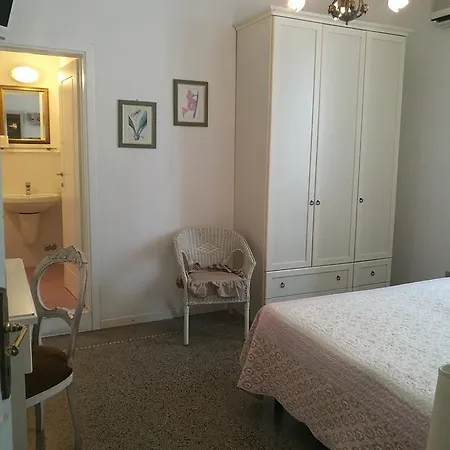 Hotell La Fonte 2*