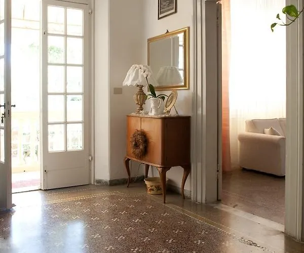 La Fonte Готель Марина-ді-П'єтразанта